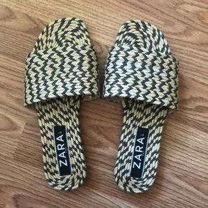 Zara raffia slide sandals